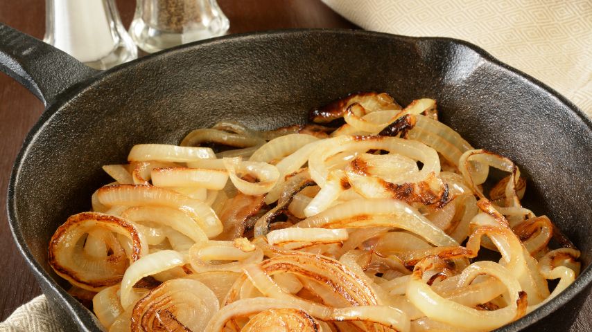 Spanish condiments: Spanish onions